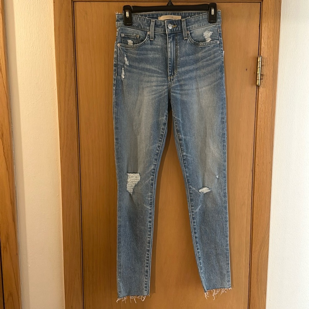 Joe’s Jeans The Charlie High Rise Skinny Ankle Jeans New Distressed Size 25